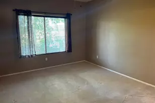 7401 W Arrowhead Clubhouse Dr, Glendale, AZ 85308 - Photo 10