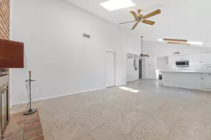 4047 W Sweetwater Ave, Phoenix, AZ 85029 - Photo 4