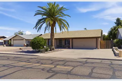 4047 W Sweetwater Avenue, Phoenix, AZ 85029 - Photo 2
