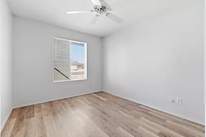 4047 W Sweetwater Avenue, Phoenix, AZ 85029 - Photo 12