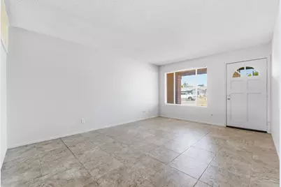 4047 W Sweetwater Avenue, Phoenix, AZ 85029 - Photo 8