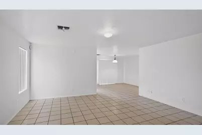 7395 W San Miguel Avenue, Glendale, AZ 85303 - Photo 12