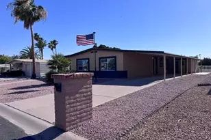 25424 S Wyoming Ave, Sun Lakes, AZ 85248 - Photo 2