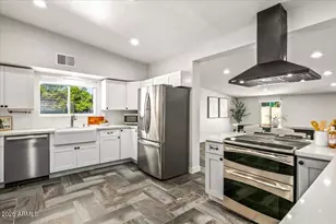 12101 N 36th St, Phoenix, AZ 85028 - Photo 16