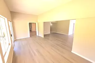 9706 W Long Hills Dr, Sun City, AZ 85351 - Photo 6