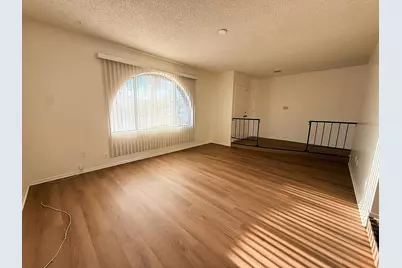 10027 N 34th Lane, Phoenix, AZ 85051 - Photo 6