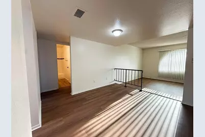 10027 N 34th Lane, Phoenix, AZ 85051 - Photo 8