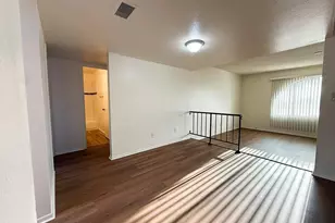 10027 N 34th Ln, Phoenix, AZ 85051 - Photo 8