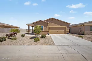 640 N Crowned Dove Trail, Casa Grande, AZ 85122 - Photo 1