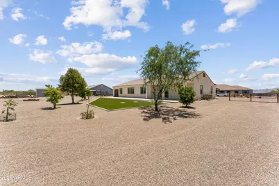 21240 W Morning Vista Drive, Wittmann, AZ 85361 - Photo 34