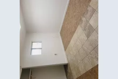 4412 N 67th Avenue, Phoenix, AZ 85033 - Photo 8