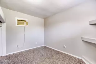 6102 N 71st Dr, Glendale, AZ 85303 - Photo 14