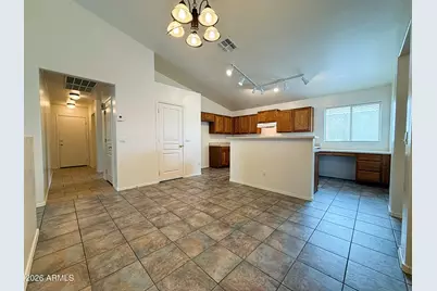 8062 N 109th Drive, Peoria, AZ 85345 - Photo 12