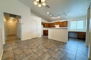 8062 N 109th Dr, Peoria, AZ 85345 - Photo 12
