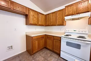 8062 N 109th Dr, Peoria, AZ 85345 - Photo 8