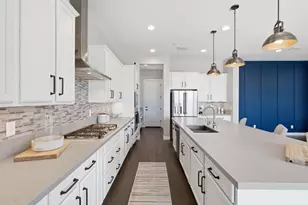 7171 W Buckhorn Trail, Peoria, AZ 85383 - Photo 8