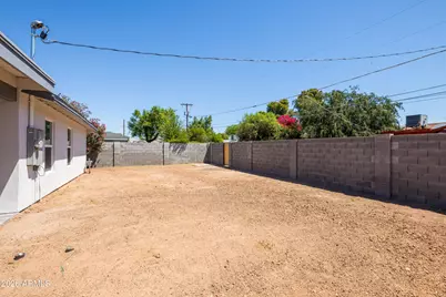 5745 N 13th Place, Phoenix, AZ 85014 - Photo 28