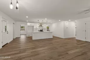 5745 N 13th Pl, Phoenix, AZ 85014 - Photo 4