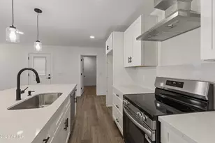 5745 N 13th Pl, Phoenix, AZ 85014 - Photo 10