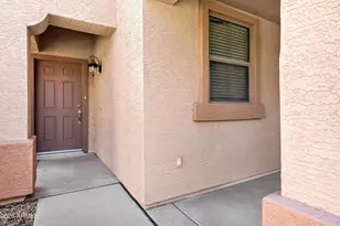 45071 W Yucca Ln, Maricopa, AZ 85139 - Photo 4