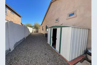 638 E Charlevoix Avenue, Gilbert, AZ 85297 - Photo 12