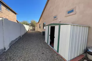 638 E Charlevoix Ave, Gilbert, AZ 85297 - Photo 12