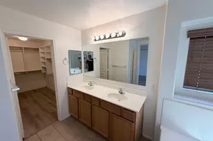 3938 S Napa Ln, Gilbert, AZ 85297 - Photo 16