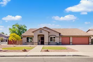 9555 E Juanita Ave, Mesa, AZ 85209 - Photo 2