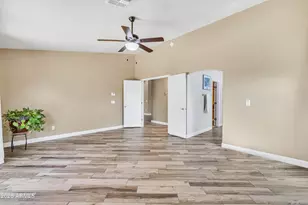 9555 E Juanita Ave, Mesa, AZ 85209 - Photo 28