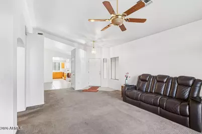 8746 W Lisbon Lane W, Peoria, AZ 85381 - Photo 16