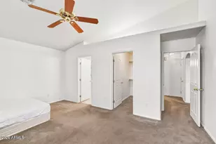 8746 W Lisbon Ln W, Peoria, AZ 85381 - Photo 18