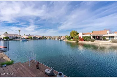 8746 W Lisbon Lane W, Peoria, AZ 85381 - Photo 1