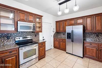 3771 E Kristal Way, Phoenix, AZ 85050 - Photo 16