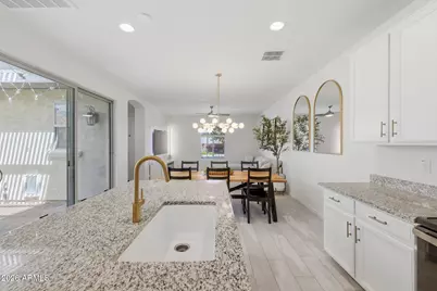2560 S Betty Street, Gilbert, AZ 85295 - Photo 14