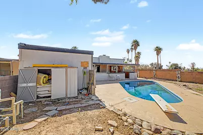 4215 N 105th Avenue, Phoenix, AZ 85037 - Photo 32