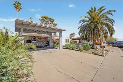 4215 N 105th Avenue, Phoenix, AZ 85037 - Photo 2