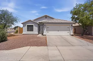 10234 E Calypso Ave, Mesa, AZ 85208 - Photo 2