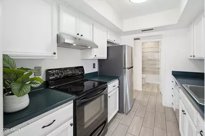 1107 E Michigan Avenue, Phoenix, AZ 85022 - Photo 6