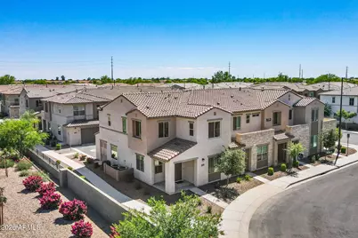 779 E Doral Avenue #104, Gilbert, AZ 85297 - Photo 4