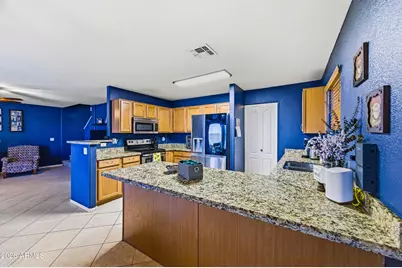 42334 W Hillman Drive, Maricopa, AZ 85138 - Photo 16
