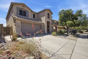 39727 N Wisdom Way, Anthem, AZ 85086 - Photo 4