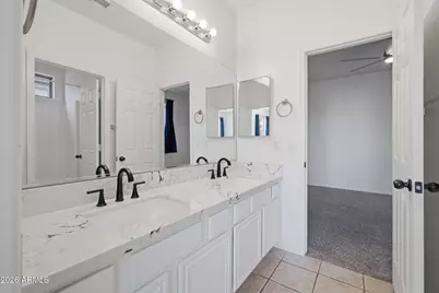 39727 N Wisdom Way, Anthem, AZ 85086 - Photo 24