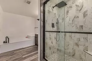 15221 N Clubgate Dr, Scottsdale, AZ 85254 - Photo 42