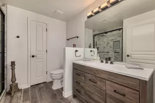 15221 N Clubgate Dr, Scottsdale, AZ 85254 - Photo 54