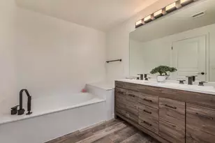 15221 N Clubgate Dr, Scottsdale, AZ 85254 - Photo 40