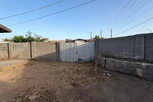 2102 N 50th Ln, Phoenix, AZ 85035 - Photo 24