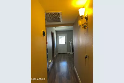 2102 N 50th Lane, Phoenix, AZ 85035 - Photo 6