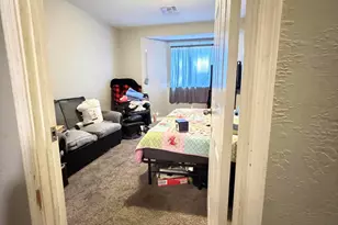 2102 N 50th Ln, Phoenix, AZ 85035 - Photo 16