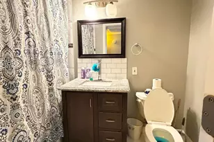 2102 N 50th Ln, Phoenix, AZ 85035 - Photo 8