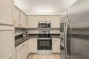 19420 N 83rd Dr, Peoria, AZ 85382 - Photo 6
